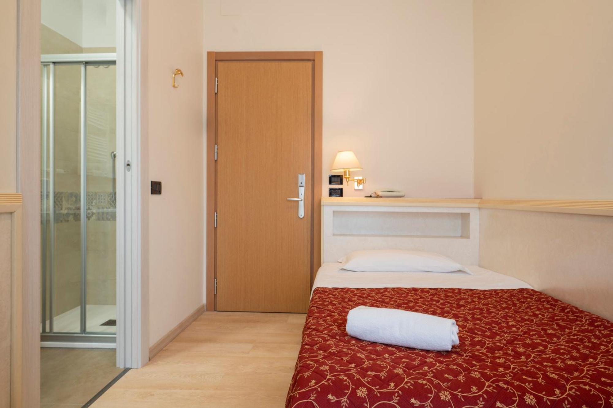 Hotel Mondial Porto Recanati Dış mekan fotoğraf
