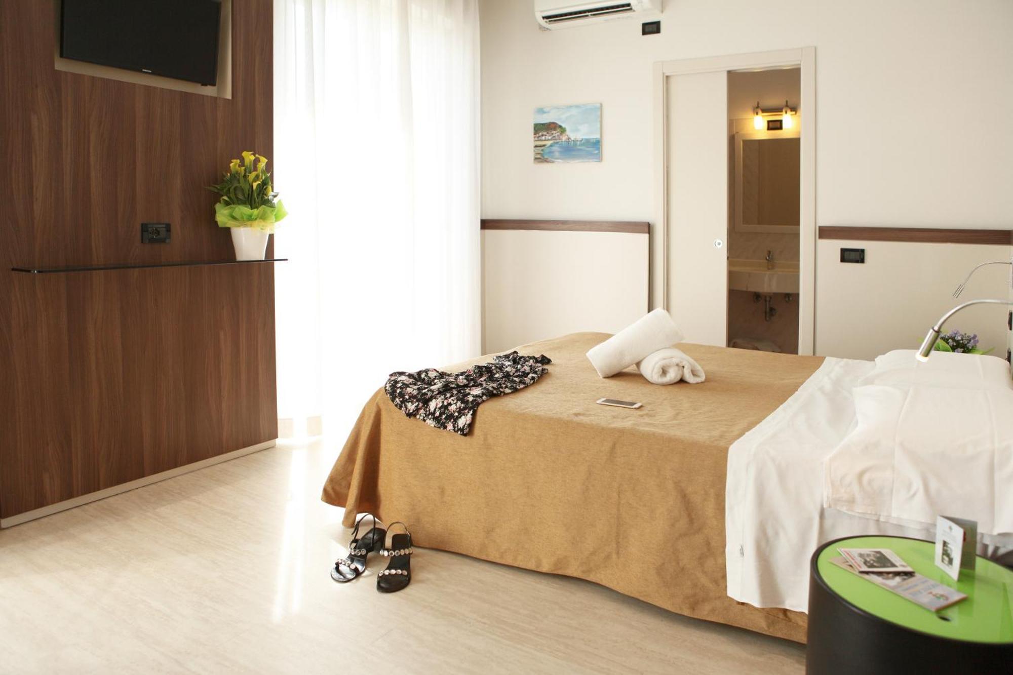 Hotel Mondial Porto Recanati Dış mekan fotoğraf