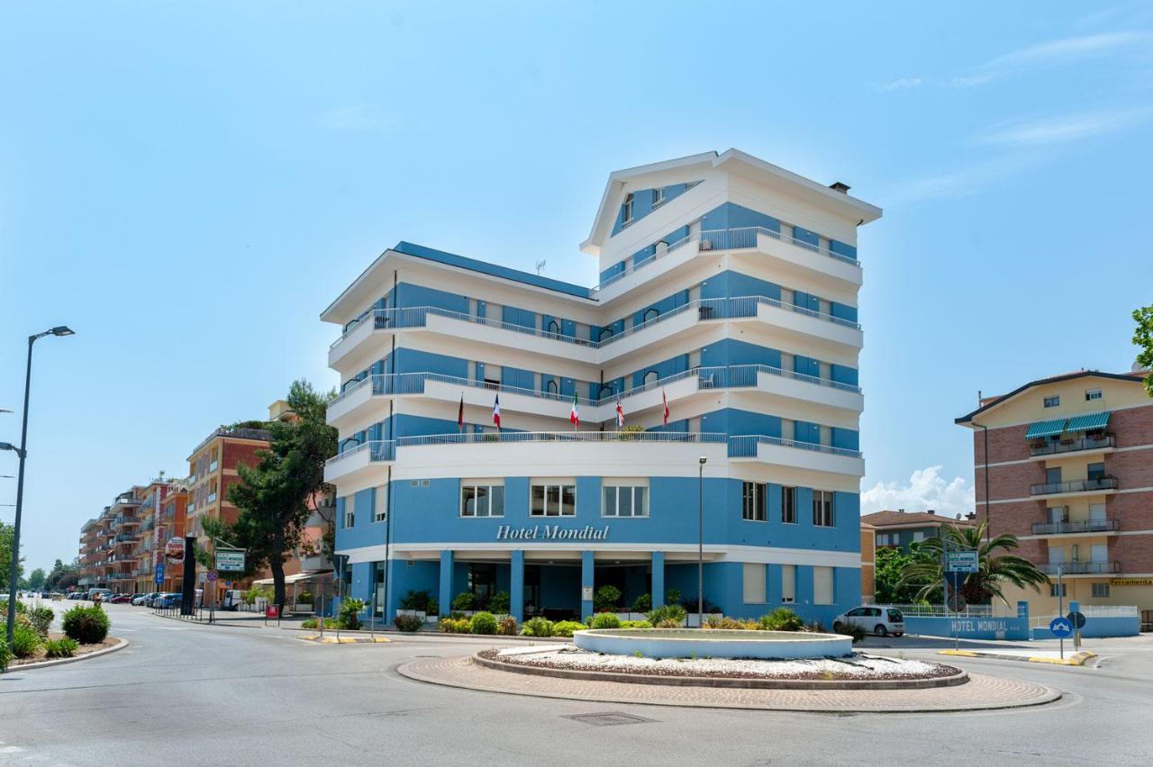 Hotel Mondial Porto Recanati Dış mekan fotoğraf