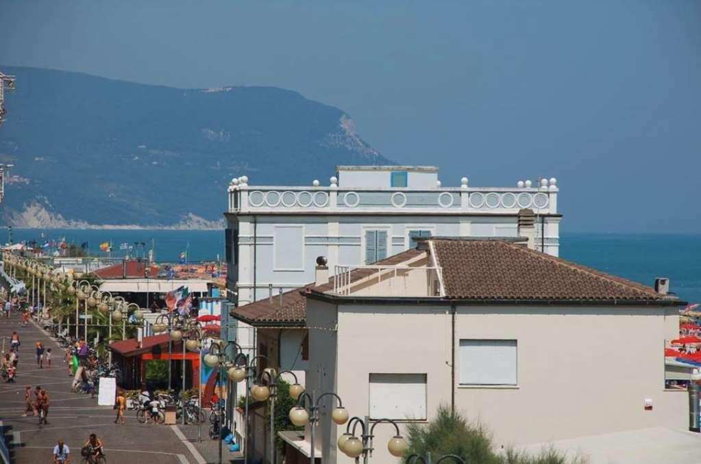 Hotel Mondial Porto Recanati Oda fotoğraf